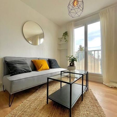 Superbe Studio Avec Parking Gratuit Sur Place Paray-Vieille-Poste Экстерьер фото