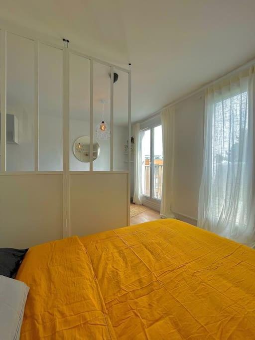 Superbe Studio Avec Parking Gratuit Sur Place Paray-Vieille-Poste Экстерьер фото